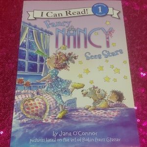 📚♻️ Fancy Nancy Sees Stars Book